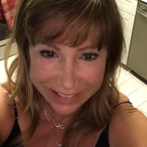 Meet your Posher, Vicki